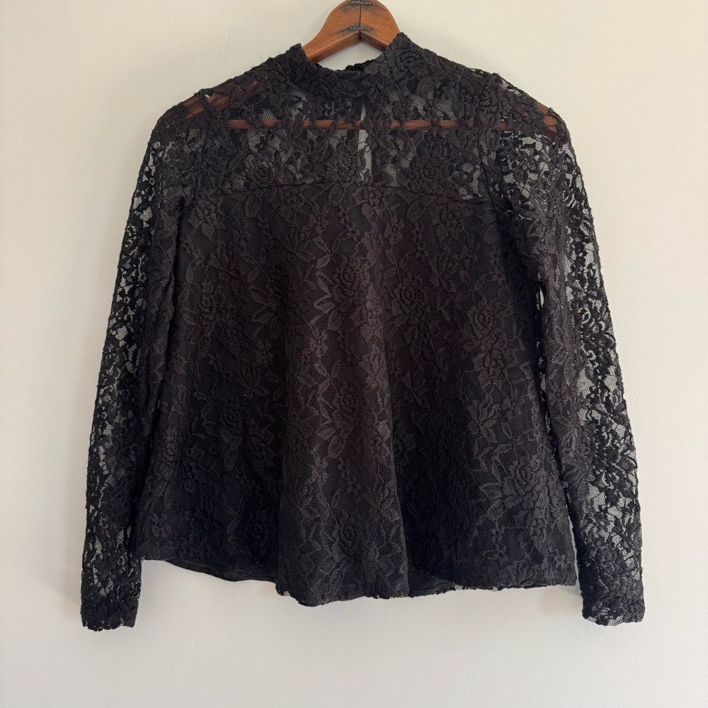 Abercrombie + Fitch Lace Blouse Small
